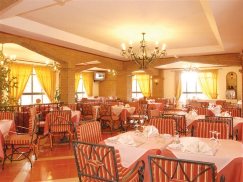 סילבס Hotel Colina Dos Mouros מראה חיצוני תמונה